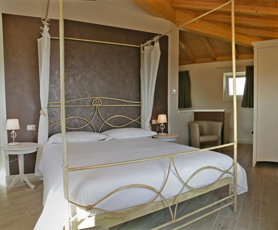 Bed and Breakfast Relais Colle San Giorgio Bardolino Pokój zdjęcie