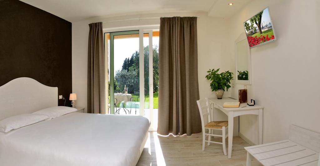 Bed and Breakfast Relais Colle San Giorgio Bardolino Pokój zdjęcie